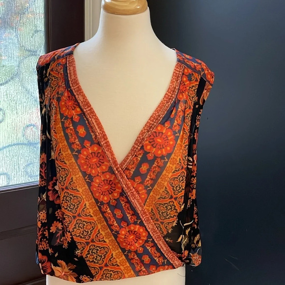 Beautiful floral print free people blouse Size Small - Picture 2 of 5